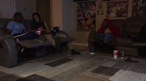 Aye y’all these niggas wildin’! Who would win in a fight Hawkeye or Blade? | Rdcworld1