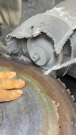 Blade Sharping Process - Goodtools and machinery make work easy #machinery #bladesharpening | Handmade Horizon | Facebook