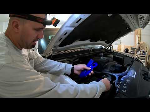 replacing a 2011 Cadillac Escalade windshield wiper motor#diy,#new,#cadillac,#suv,#fixed,#old,#easy