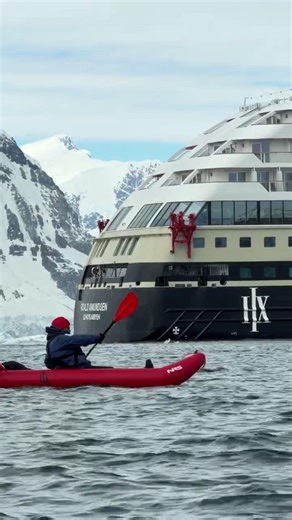 Experience the magic of Antarctica through @mcburneyphotography 's POV 📸