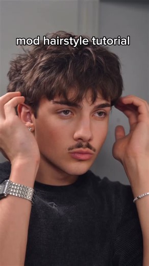 Elijah Forcier on Instagram: "how to style the mod (3 steps) . . . . #haircut #hairstyle #hairtutorial #hair #hairtrends"