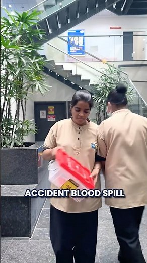 🩸 Accidental Blood Spill? Here’s How to Handle It Safely! 🧴🧤
