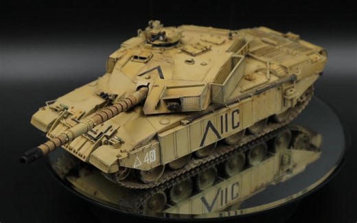 1:35挑战者I MK.3型坦克模型，这操作厉害了，玩具玩成艺术品了