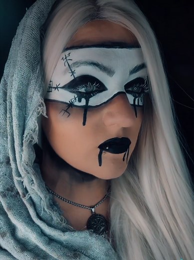 Vikings Face Painting: Valhalla Calling Art Demonstration