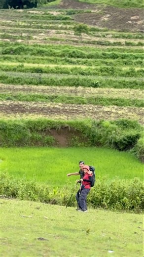 This is your sign to get your friends together, to get outside, join that hiking group, follow through with plans, clear your schedule, let nature heal you! Healing in a community is even better. | Peak Seekers