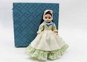 Antique Madame Alexander Dolls Value (Identification & Price Guides)