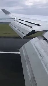 534K views · 524 shares | @qantas #B747 landing in Sydney ✈️ | Aviation Darling | Facebook