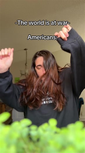 Someone say SIKE or I’ll cry. | the americans