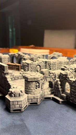 Oh look another crypt… and the mayor of Frosthaven!? #gloomhaven #boardgames #tabletopgaming