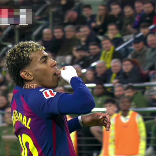 Lamine Yamal vs Villarreal 2025 🔥⚡️ Fearless dribbles, electric pace, and pure talent on display 💥🎯 Against Villarreal, Yamal proved the future is already here 👑🚀 #LamineYamal #Yamal2025 #FCBarcelona #Villarreal #LaLiga