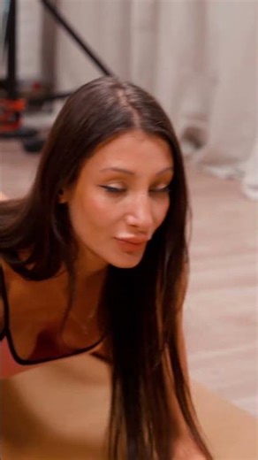 BEGINNER FOAM ROLLER STRETCH | Marceline’s MFR Routine at Home