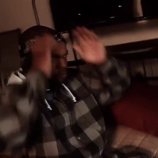 Ice Cube-good day(Russian Language). #Icecube #LosAngeles #GTA #fyp GANGSTA RAP 1990.