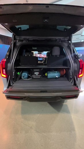 2025 Ford Expedition Trunk Overview