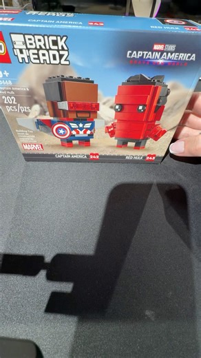 LEGO Captain America in 60 Seconds! 🇺🇸🧱 (Set 40668)