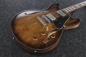 Les guitares Ibanez Artcore & Artstar avec un look vintage