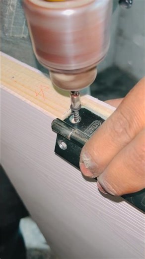 Simple Way to Install Door Hinges#shortvideo #wood #woodworking #carpentry #craft #diy