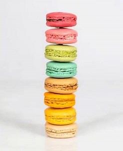 Start your week with a Ladurée Ireland Macaron 😇😍 Pop into us on South William Street where we also have Teas, Coffee and Hot Chocolate to take away ☕🍵 | Ladurée Ireland