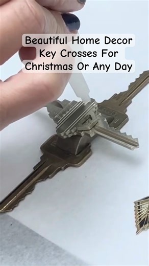 DIY Key Crosses! #diyhomedecor #cross #shorts