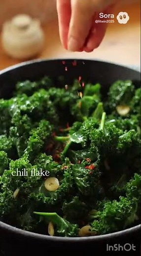 Easy Sautéed Kale — Clean & Green Side Dish #healthyeating -recipe by me video by soraai