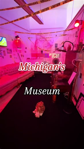Spooky skeletons, horror movie memorabilia, and serial killer cremated ashes oh my! You can view all of the above and more when touring the Michigan Museum of Horror in @Explore Monroe Some specific scary things you can find during a visit include… 💀Collection of real human skulls & skeletons 🎬 Memorabilia from scary movies and TV shows like the X files, Poltergeist, Jeepers Creepers, and Texas Chainsaw Massacre 🔮Michigan’s largest collection of Ouija Boards ⚱️One of 2 of the only known vials