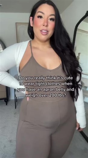 Celebrate Your Curves: Confidence in Plus Size Bridal Wear