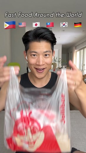 Jollibee 🇵🇭 vs Beast Burger 🇺🇸, which country wins? #hungryfam #tastetest #fastfood #eatwithme #foodreview #foodies #foodlovers | Hungry OC