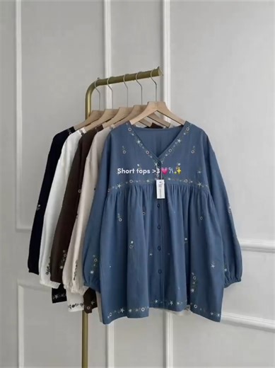 Stylish Short Tops for Every Occasion