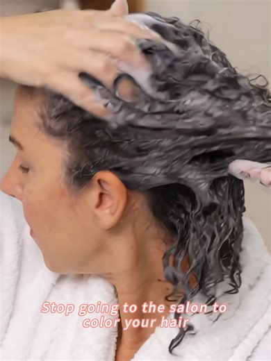 Dyeing your hair at home is the latest trend! It's incredibly easy to accomplish on your own, and the most appealing aspect? It's extremely cost-effective. #PYEONAN #hairdye #fyp #haircolor#herbalife#hair#healthy#beauty#tiktokshop#fashion #diy #ltgadgets #springtok #dealsforyoudays #hot #stories