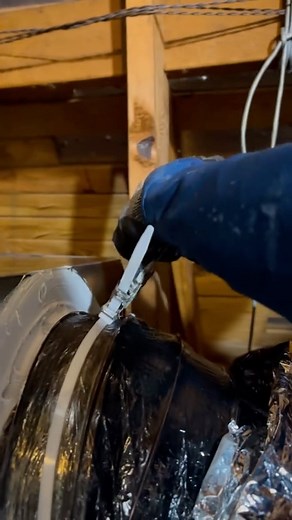 A peek into an EXPERT HVAC technician job! 👀 Did you know we offer a variety of services such as insulation, duct cleaning, and more? Check out our site to see all our services‼️🙌 #hvac #hvaclove #electrician #hvaclife #hvactechnician #tools #mechanic #construction | Brandon's Comfort Specialists