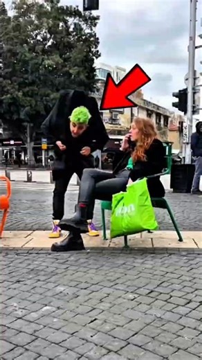 Why magicians neck, suddenly collapse 😱