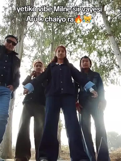 😹🙌 #fyp #viral #dance #4champaks #supportus @S @Melina👻 @Ali_sha_yy🍓🎀 @एरिका ढुंङ्गाना