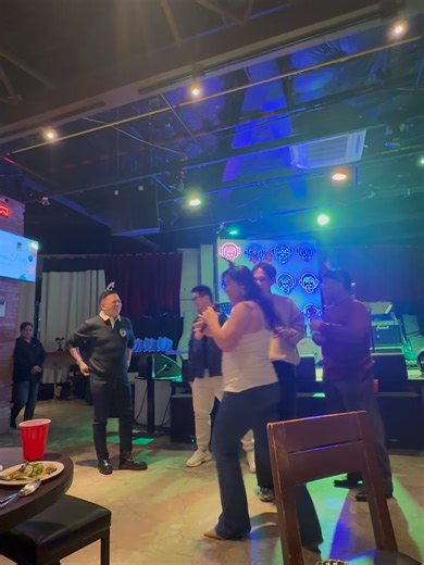 Yllana Marie Aduana on Instagram: "@empireph.mercator Fam Christmas & Year End Party 🎄🧡 Will forever be grateful to have met you this year Mama J @jonasempire.ph kase ang dami ko rin naging new friends at brothers & sisters because of you!! 😘🤗🧡 My Empire fam, thanks for everything this year! 🎉 2025, I would say has got to be the moooost fun year yet!🤘🏻🎉🥳 lfgggg @themissuniverseph @dress_beyond.mnl"