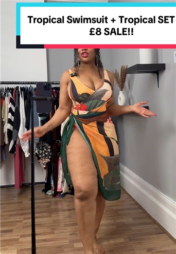 2 pieces women’s ruched tropical print swimsuit & Tie front skirt swimsuit set for summer, boho sleeveless swimwear for beach vacation, swimming costume, beach walk outfit, curve swimwear uk. Bikini sets. Ultimate Guide to Affordable Swimwear #swimsuitshopping #bikinibuying #summerfashion #affordablebikinis #beachready #tiktokmademebuyit #fyp #viralvideos #summersale #spotlight