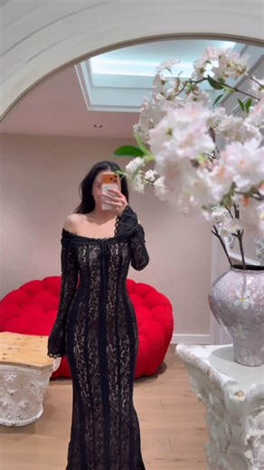 WEAR ART; BE ART on Instagram: "S M 155,000"