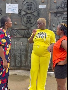 1.1M views · 10K reactions | Elder brother tried to use his younger sister to plus up as he wants to s!$$p with her by all means so money will be coming but the sister told the mum everything look what happened | Soniaofficial | Facebook