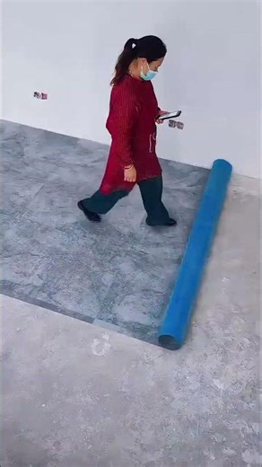 Linoleum flooring laid directly on cement floor Floor renovation.