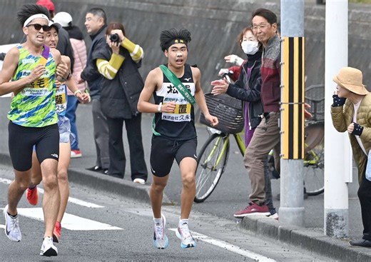 【県下一周駅伝2026・第2日】不調と暑さに負けず…同級生らの声援で3人抜き――松陽高校から26年ぶり出場の日置・黒葛琉碧選手　元駅伝選手の恩師と二人三脚