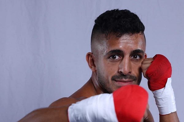 Boxer who swapped Sheffield for Dubai eyes homecoming as he returns to ring