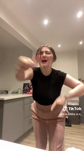 Libby💗💓 (@x.o.libby.o.x_)’s videos with spotlight - ˖ . ݁𝜗𝜚. ݁₊