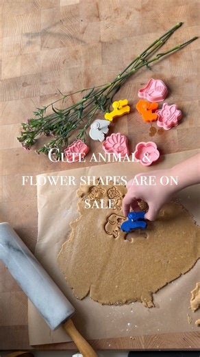 Watch The best homemade animal cookie supplies  on Amazon Live