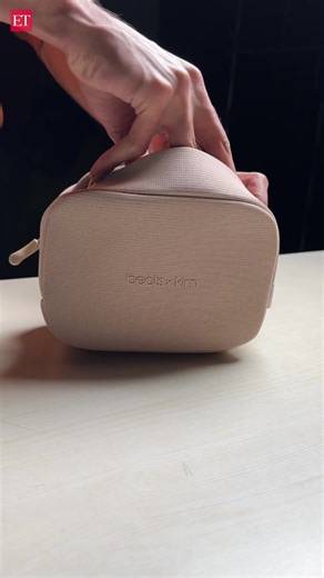 Beats Studio Pro Quick Review | A New Entry in Premium Headphones Market The headphones are now available on the Apple website Features: ➥ 40 mm drivers ➥ Apple ecosystem connectivity ➥ ANC ➥ 40 hour battery life ➥ 24 hour battery life with ANC #beats #beatsstudiopro #apple #beatsbydre #techreview | The Economic Times