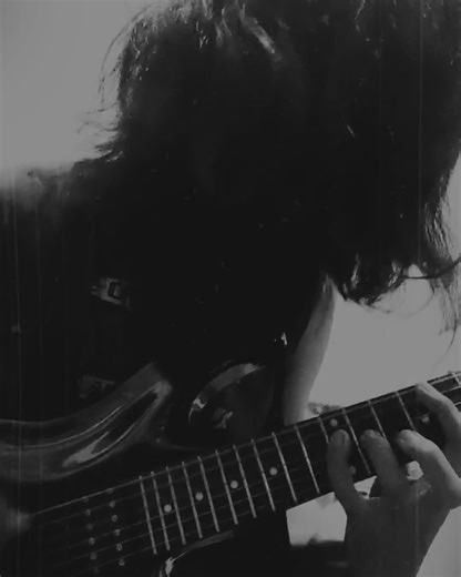 Darkthrone - Transilvanian Hunger (edisi ampli busuk) cover guitar #darkthrone #blackmetal #transilvanianhunger #guitarcover