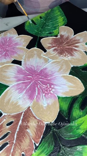 Martha Ojinnaka on Instagram: "#oluebubemarthaojinnaka #jartdeluxegallery #highlightseveryonefollowers #ukreels #usreels #texturepainting #modelingpaste #highlight #GlobalArtist #ukartist"