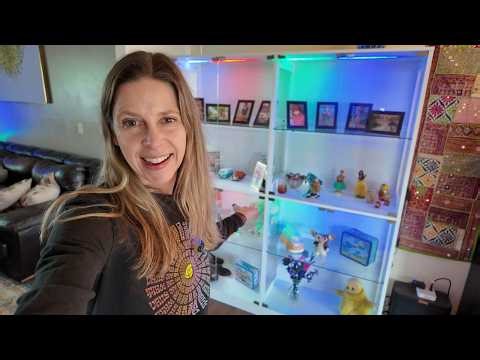 This Glass Display Cabinet Transforms Any Room