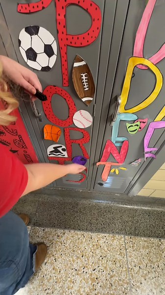 Take a look at some RedEye ASMR Sound UP!❤️🔊 #manual #asmr #redeye #highschool #student #journalism #fidgetboard #fidgetlocker #jcps