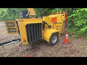 How to Perform Maintenance on a Vermeer Chipper