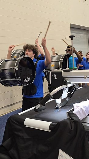 13K views · 260 reactions | The marching band has entered the show and brought the quilt parade in with it! American Quilter's Society Quilt Week in Paducah is officially here! #BERNINAUSA #MadeToCreate #WeAllSew #QuiltWeek | BERNINA USA | Facebook