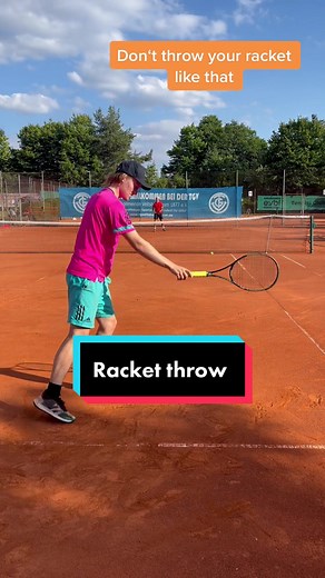 Proper Technique for Throwing Your Tennis Racket