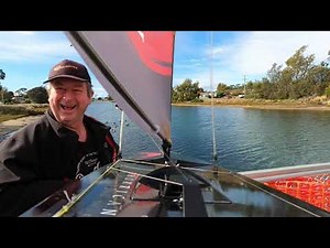 Sailing Model Boats @ Lauderdale Canal. Volantex Hurricane.