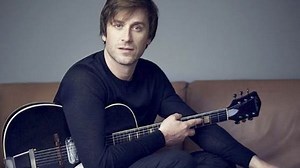Découvrez l"interview de Thomas Dutronc au micro de Pascal Nègre